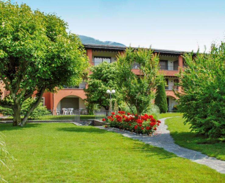 Ferienwohnung mit Garten und Pool in Ascona Exterior foto